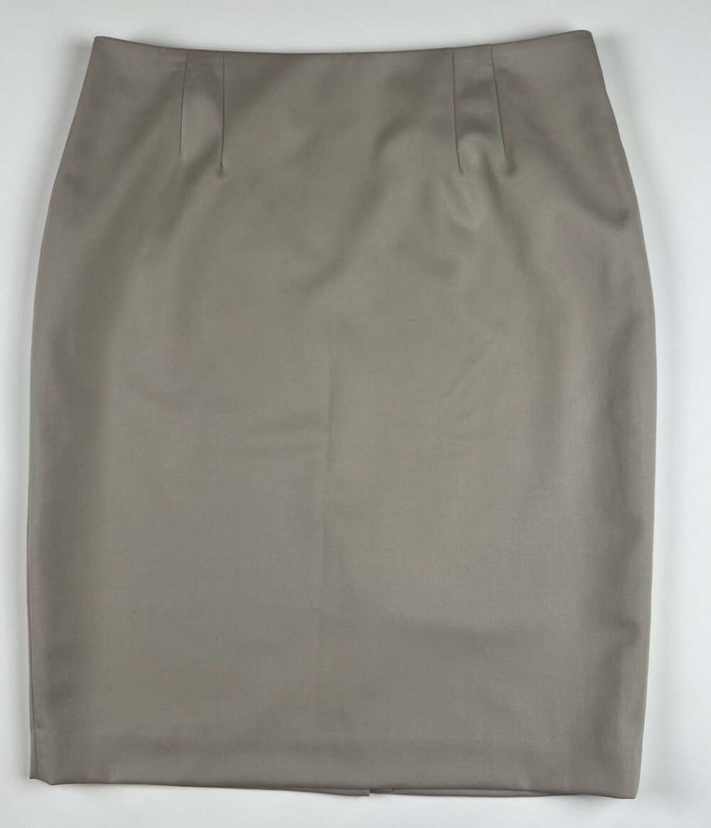 Pendleton Women's Petite 12 Taupe 100% Virgin Wool Pencil Skirt